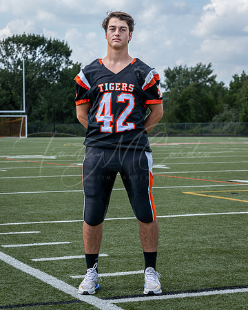 Ipswich Varsity Football Preseason Fall 2022_2022-08-29_03-05-59_IM1D0758_@TimCardew_2022