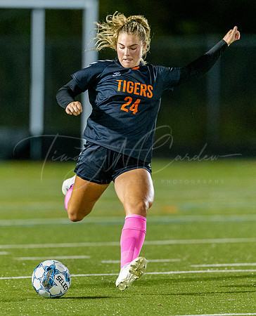 Ipswich vs Triton Girls HS Varsity Soccer Game 2023_2023-10-18_07-08-58_DT7T2047_@TimCardew_2023