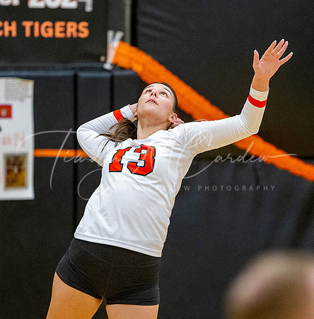 Ipswich vs Georgetown Girls HS Volleyball Game 2023_2023-10-27_05-41-45_DT7T5945_@TimCardew_2023