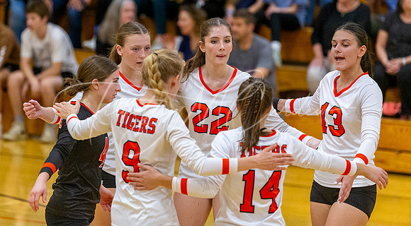 Ipswich vs Georgetown Girls HS Volleyball Game 2023_2023-10-27_05-47-38_AB5W9125_@TimCardew_2023