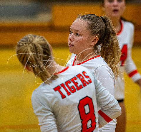 Ipswich vs Georgetown Girls HS Volleyball Game 2023_2023-10-27_05-56-18_DT7T6071_@TimCardew_2023