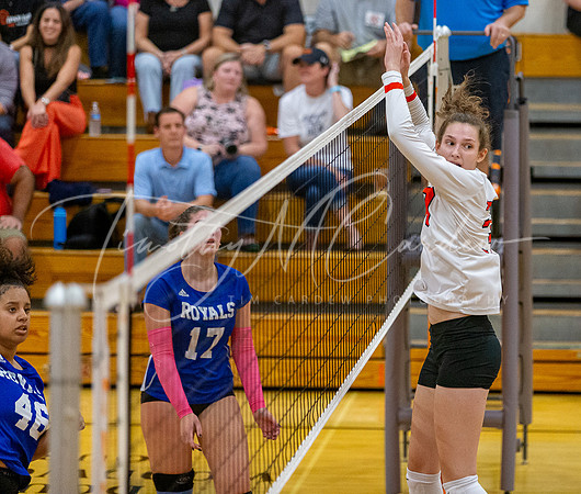 Ipswich vs Georgetown Girls HS Volleyball Game 2023_2023-10-27_06-04-50_AB5W9475_@TimCardew_2023