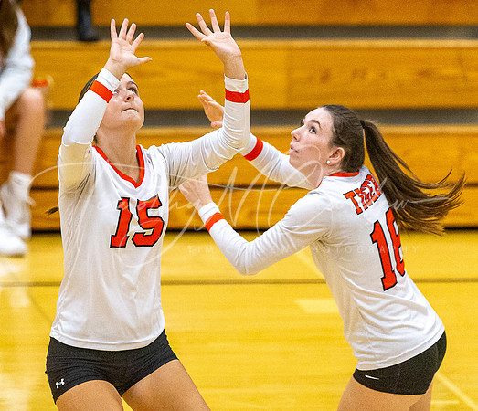 Ipswich vs Georgetown Girls HS Volleyball Game 2023_2023-10-27_06-08-18_AB5W9540_@TimCardew_2023