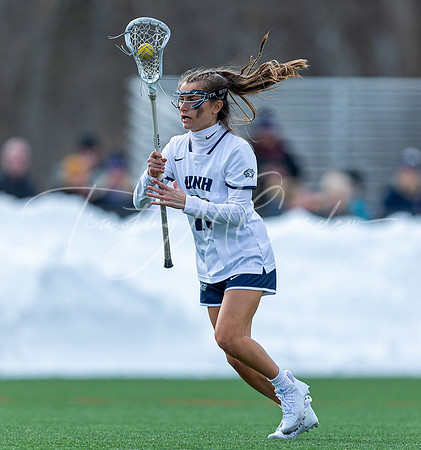University of New Hampshire vs #25 University of Connecticut Women’s Lacrosse Game 2022_2022-02-27_02-25-10_AB5W3909_@TimCardew_2022