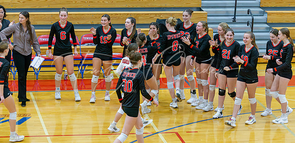 Ipswich vs Hudson Girls HS Volleyball D4 Semifinals 2023_2023-11-14_07-50-09_AB5W6279_@TimCardew_2023-Enhanced-NR