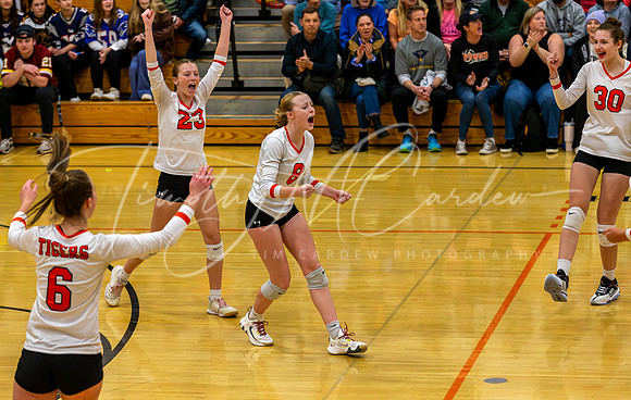 Ipswich vs Hamilton-Wenham Girls HS Volleyball D4 Rd of 8 Quarterfinals 2023_2023-11-10_05-17-45_AB5W2695_@TimCardew_2023-Enhanced-NR