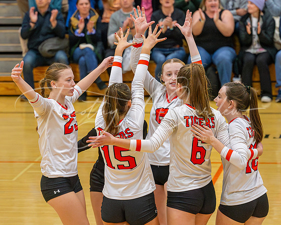 Ipswich vs Hamilton-Wenham Girls HS Volleyball D4 Rd of 8 Quarterfinals 2023_2023-11-10_05-23-41_AB5W2918_@TimCardew_2023-Enhanced-NR