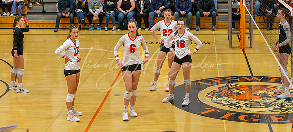 Ipswich vs Hamilton-Wenham Girls HS Volleyball D4 Rd of 8 Quarterfinals 2023_2023-11-10_05-24-58_AB5W2957_@TimCardew_2023-Enhanced-NR