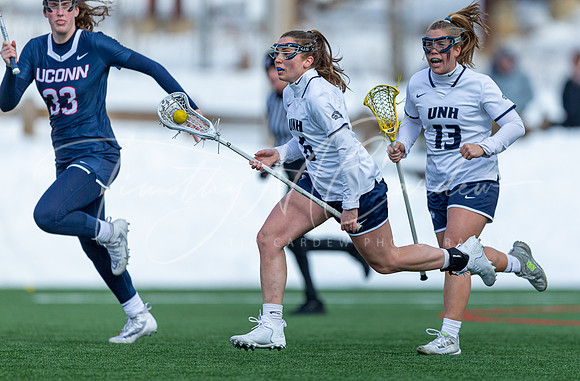 University of New Hampshire vs #25 University of Connecticut Women’s Lacrosse Game 2022_2022-02-27_03-05-41_AB5W5373_@TimCardew_2022