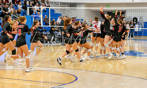 Ipswich vs Bellingham Girls HS Volleyball D4 Championship 2023_2023-11-18_02-14-37_IM1D6343_@TimCardew_2023-Enhanced-NR