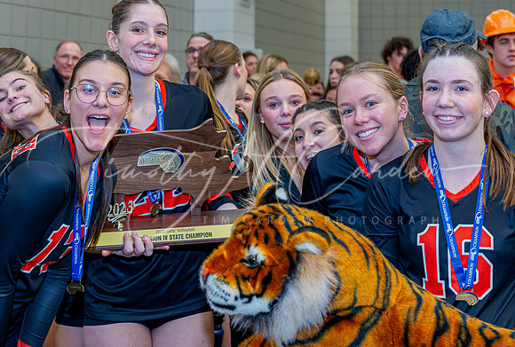 Ipswich vs Bellingham Girls HS Volleyball D4 Championship 2023_2023-11-18_02-26-02_IM1D6492_@TimCardew_2023-Enhanced-NR