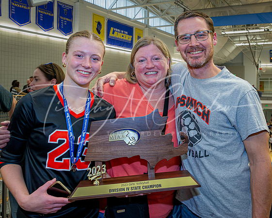 Ipswich vs Bellingham Girls HS Volleyball D4 Championship 2023_2023-11-18_02-31-44_IM1D6512_@TimCardew_2023-Enhanced-NR