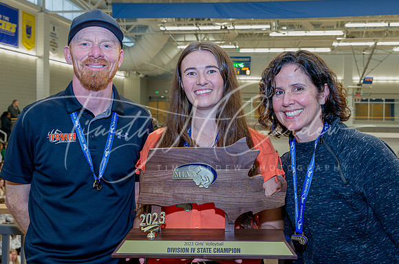 Ipswich vs Bellingham Girls HS Volleyball D4 Championship 2023_2023-11-18_02-46-27_IM1D6547_@TimCardew_2023-Enhanced-NR