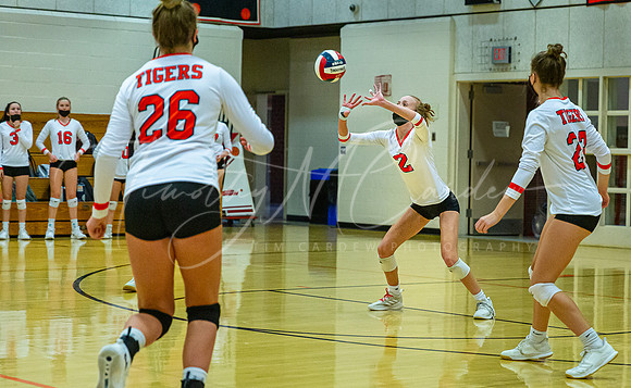 Ipswich vs Lynnfield Girls HS Volleyball Game 2021_2021-09-29_05-24-14_IM5_2593_@TimCardew_2021