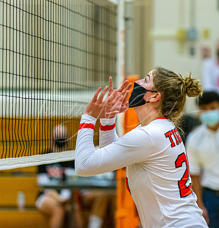 Ipswich vs Lynnfield Girls HS Volleyball Game 2021_2021-09-29_05-27-23_IM1D4689_@TimCardew_2021