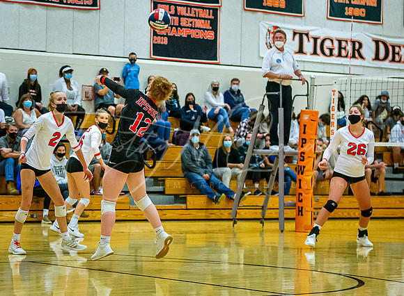 Ipswich vs Lynnfield Girls HS Volleyball Game 2021_2021-09-29_05-38-20_IM1D4719_@TimCardew_2021