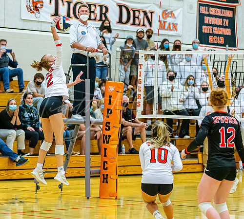 Ipswich vs Lynnfield Girls HS Volleyball Game 2021_2021-09-29_05-41-05_IM1D4826_@TimCardew_2021