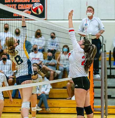 Ipswich vs Lynnfield Girls HS Volleyball Game 2021_2021-09-29_05-52-22_IM1D4941_@TimCardew_2021