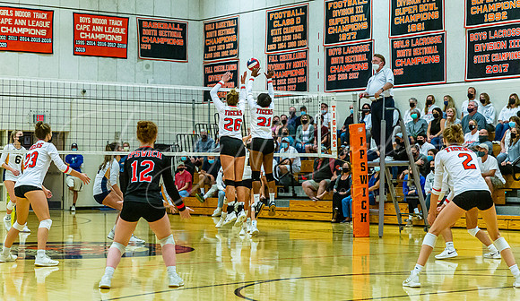 Ipswich vs Lynnfield Girls HS Volleyball Game 2021_2021-09-29_05-58-43_IM5_2613_@TimCardew_2021