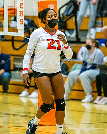 Ipswich vs Lynnfield Girls HS Volleyball Game 2021_2021-09-29_06-12-18_IM1D5411_@TimCardew_2021