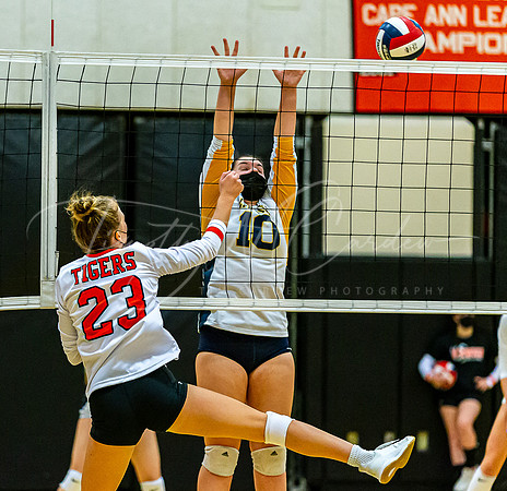 Ipswich vs Lynnfield Girls HS Volleyball Game 2021_2021-09-29_06-15-05_IM1D5473_@TimCardew_2021