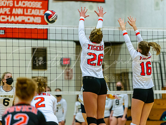 Ipswich vs Lynnfield Girls HS Volleyball Game 2021_2021-09-29_06-16-32_IM1D5563_@TimCardew_2021