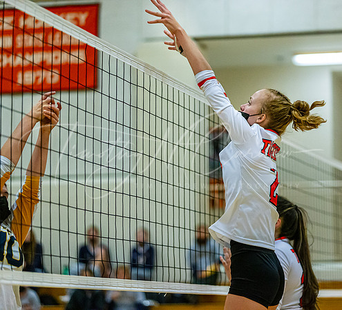 Ipswich vs Lynnfield Girls HS Volleyball Game 2021_2021-09-29_06-17-21_IM1D5600_@TimCardew_2021