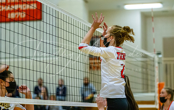 Ipswich vs Lynnfield Girls HS Volleyball Game 2021_2021-09-29_06-17-21_IM1D5603_@TimCardew_2021