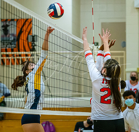 Ipswich vs Lynnfield Girls HS Volleyball Game 2021_2021-09-29_06-19-00_IM1D5646_@TimCardew_2021