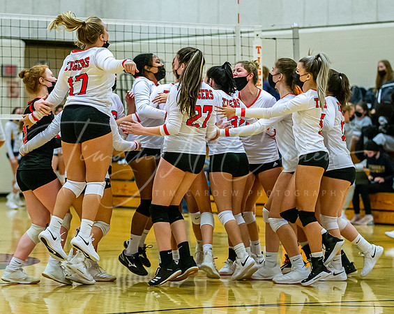Ipswich vs Lynnfield Girls HS Volleyball Game 2021_2021-09-29_06-23-33_IM1D5860_@TimCardew_2021