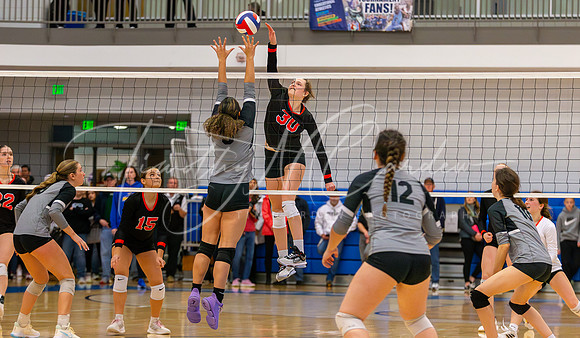 Ipswich vs Bellingham Girls HS Volleyball D4 Championship 2023_11-18_02-12-06_AB5W8717_@TimCardew_2023-Enhanced-NR