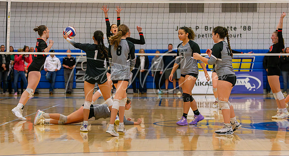Ipswich vs Bellingham Girls HS Volleyball D4 Championship 2023_11-18_02-13-26_AB5W8771_@TimCardew_2023-Enhanced-NR