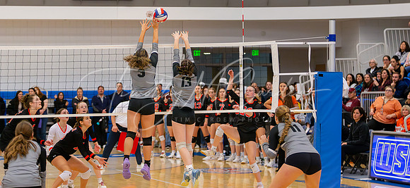 Ipswich vs Bellingham Girls HS Volleyball D4 Championship 2023_11-18_02-14-11_AB5W8808_@TimCardew_2023-Enhanced-NR
