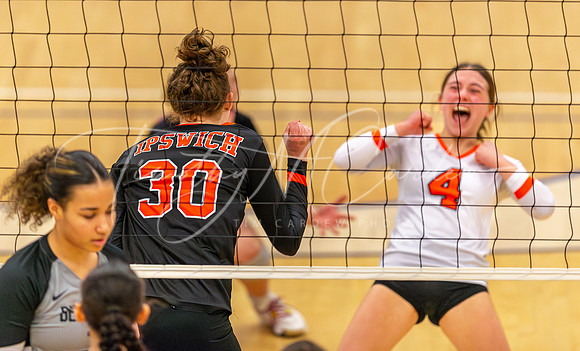 Ipswich vs Bellingham Girls HS Volleyball D4 Championship 2023_2023-11-18_01-27-31_DT7T7875_@TimCardew_2023-Enhanced-NR