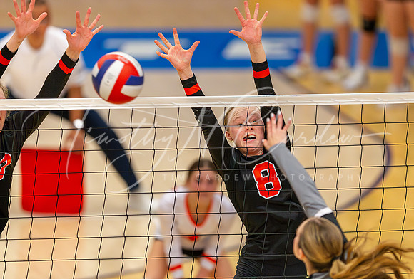 Ipswich vs Bellingham Girls HS Volleyball D4 Championship 2023_2023-11-18_01-37-53_DT7T8058_@TimCardew_2023-Enhanced-NR