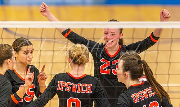 Ipswich vs Bellingham Girls HS Volleyball D4 Championship 2023_2023-11-18_01-42-44_DT7T8163_@TimCardew_2023-Enhanced-NR