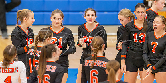 Ipswich vs Bellingham Girls HS Volleyball D4 Championship 2023_2023-11-18_01-44-04_DT7T8203_@TimCardew_2023-Enhanced-NR