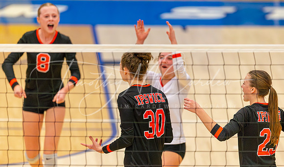 Ipswich vs Bellingham Girls HS Volleyball D4 Championship 2023_2023-11-18_12-19-29_DT7T7033_@TimCardew_2023-Enhanced-NR