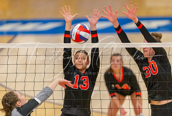 Ipswich vs Bellingham Girls HS Volleyball D4 Championship 2023_2023-11-18_12-59-49_DT7T7547_@TimCardew_2023-Enhanced-NR