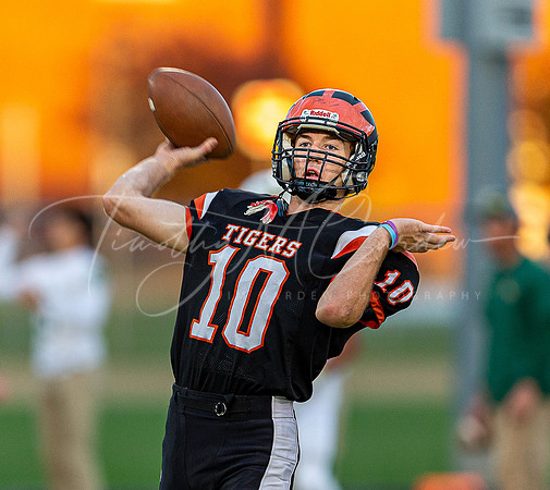 Ipswich vs North Reading Varsity Football Game Fall 2021_2021-10-01_06-07-09_AB5W2523_@TimCardew_2021