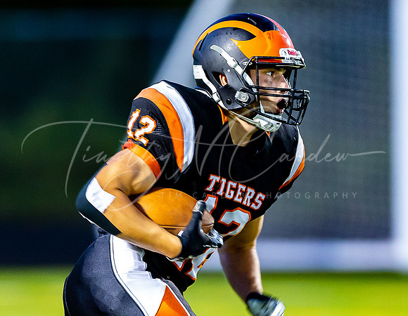 Ipswich vs North Reading Varsity Football Game Fall 2021_2021-10-01_06-36-13_AB5W2697_@TimCardew_2021