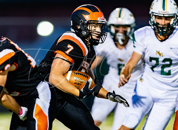 Ipswich vs North Reading Varsity Football Game Fall 2021_2021-10-01_06-37-12_AB5W2707_@TimCardew_2021