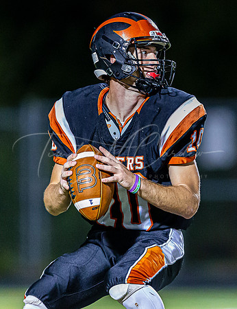 Ipswich vs North Reading Varsity Football Game Fall 2021_2021-10-01_07-00-01_AB5W2898_@TimCardew_2021
