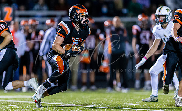 Ipswich vs North Reading Varsity Football Game Fall 2021_2021-10-01_07-07-43_AB5W2925_@TimCardew_2021
