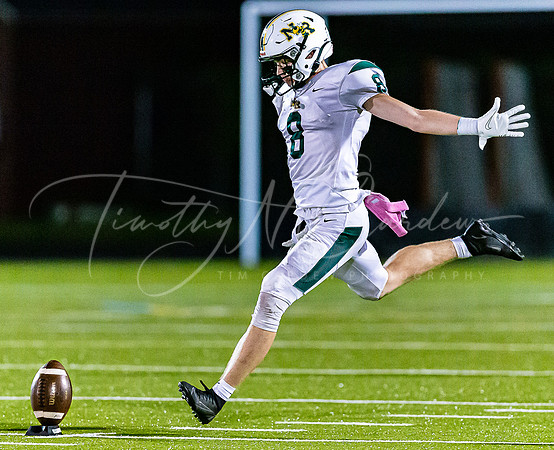 Ipswich vs North Reading Varsity Football Game Fall 2021_2021-10-01_07-57-20_AB5W3298_@TimCardew_2021