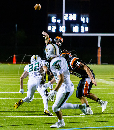 Ipswich vs North Reading Varsity Football Game Fall 2021_2021-10-01_08-06-08_IM1D6085_@TimCardew_2021