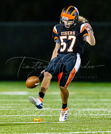 Ipswich vs North Reading Varsity Football Game Fall 2021_2021-10-01_08-19-37_AB5W3588_@TimCardew_2021