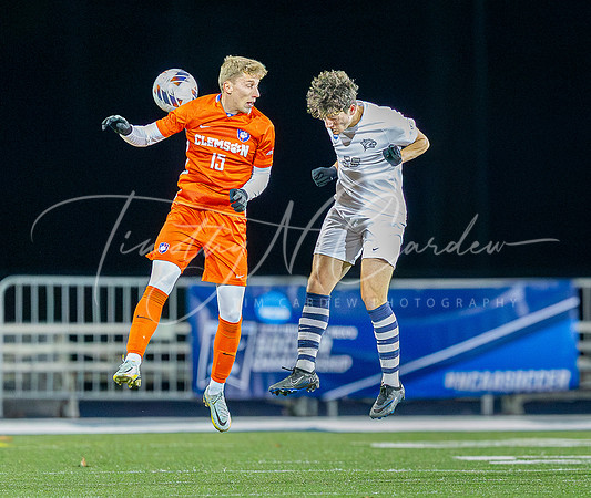 UNH Wildcats vs Clemson Tigers NCAA D1 Men’s Soccer Third Round College Cup 2023_2023-11-26_06-23-06_DT7T0844_@TimCardew_2023-Enhanced-NR