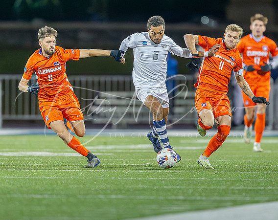 UNH Wildcats vs Clemson Tigers NCAA D1 Men’s Soccer Third Round College Cup 2023_2023-11-26_07-23-31_DT7T1385_@TimCardew_2023-Enhanced-NR