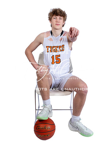 Ipswich HS Boys Basketball 2025 Media Day_2025-01-09_04-15-05_DT7T8606_@TimCardew_2025-Edit
